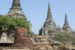 PLAYING HOOKEY FROM BANGKOK TO AYUTHAYA
